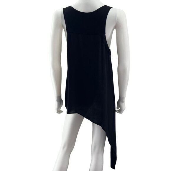 Andandrea Asymmetrical Black Tank Top - Picture 4 of 5
